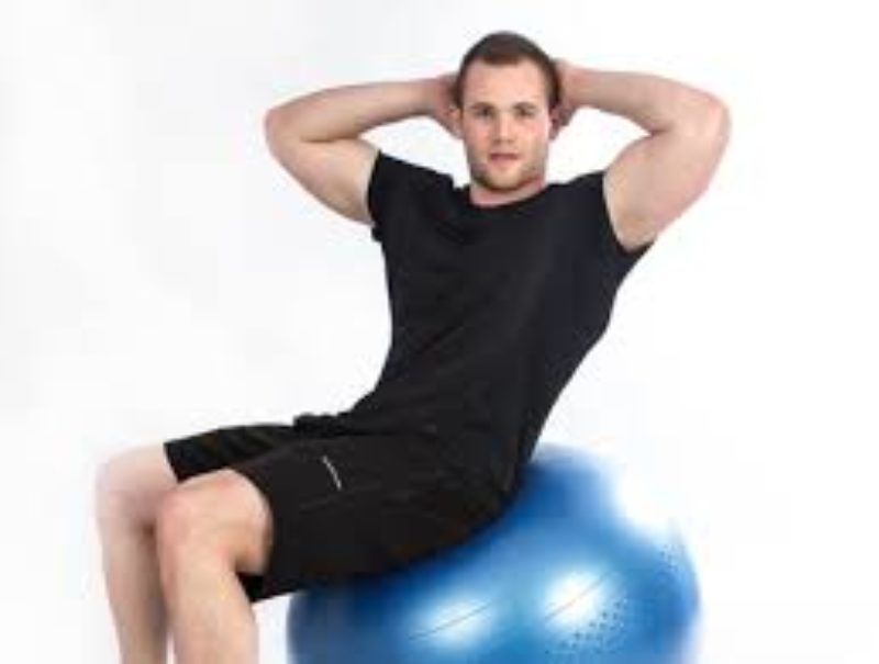 4 slimme swiss ball oefeningen