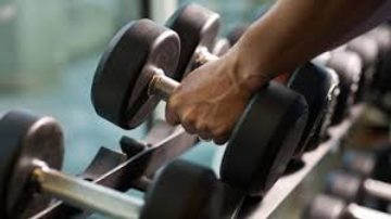 Cardio en kracht combineren: maakt de volgorde uit? Cardio en kracht combineren: maakt de volgorde uit?