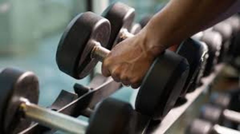 Cardio en kracht combineren: maakt de volgorde uit?