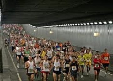 Trainen voor de Dam tot Damloop: 4 trainingen die je niet mag missen